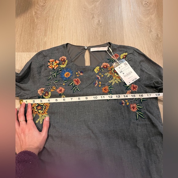 Zara Embroidered Mini Dress with ruffles and beads - Picture 10 of 13